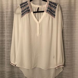 NYDJ embroidered high/low blouse size XS